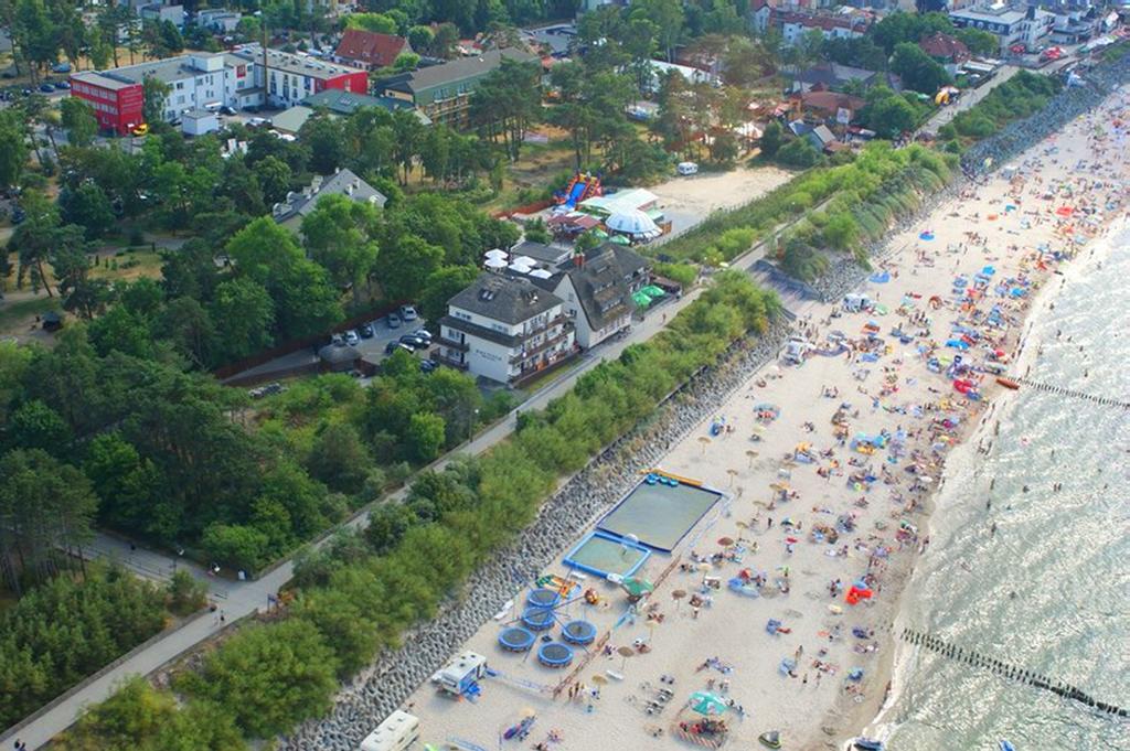 Baltivia Sea Resort Мєлно Екстер'єр фото