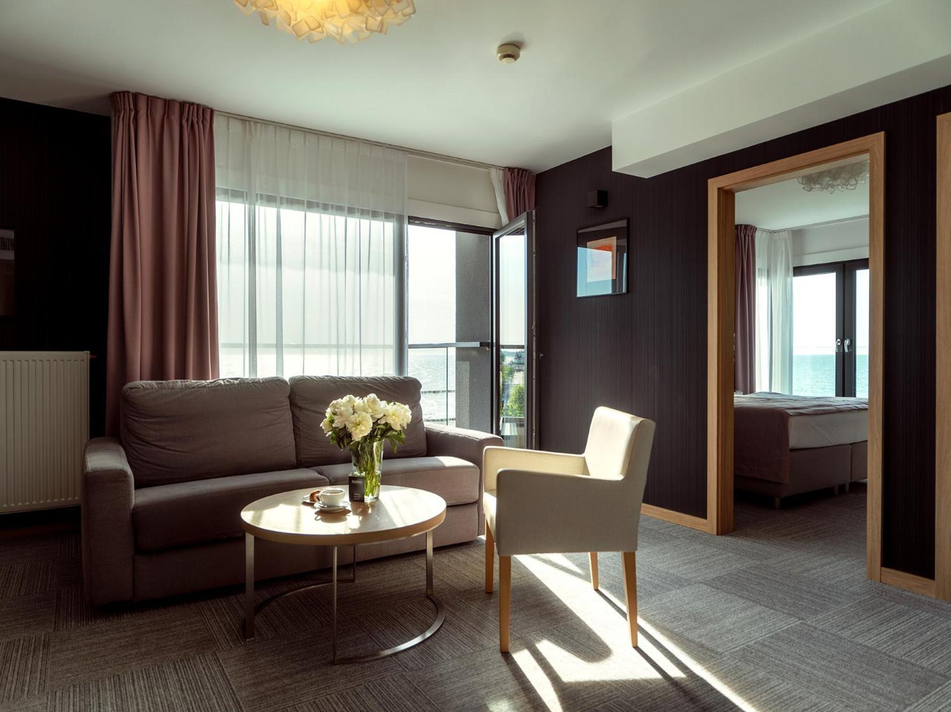 Baltivia Sea Resort Мєлно Екстер'єр фото